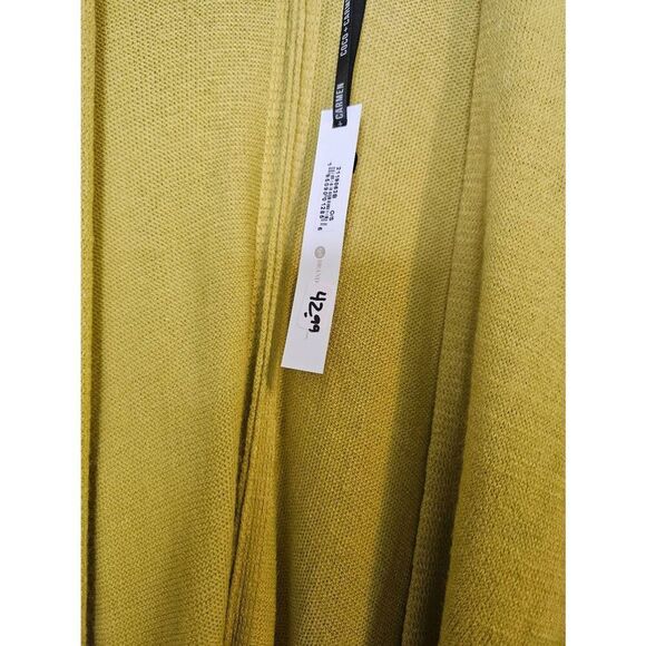 Coco + Carmen chartreuse knitted wrap NWT. One Size - Picture 2 of 5